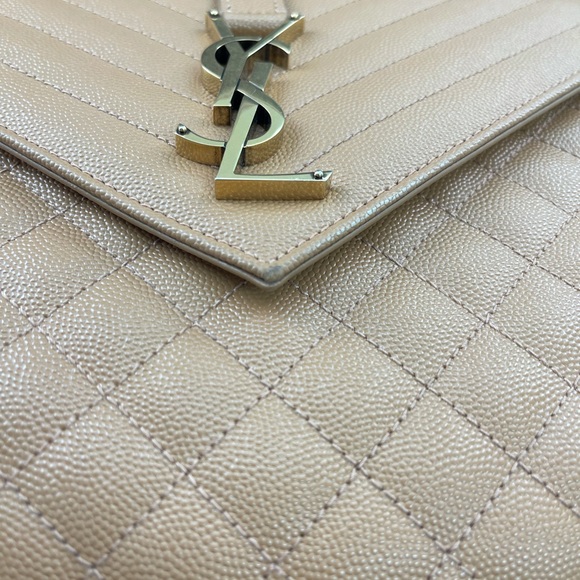 YSL - LARGE ENVELOP BAG - COLOUR: SADDLE - Picture 4 of 15